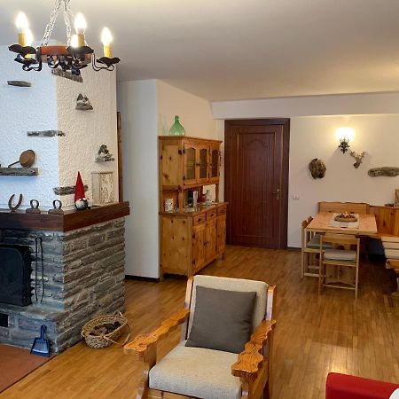 White Rock Apartment Ponte Di Legno Luaran gambar